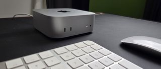 Mac mini M4 in studio