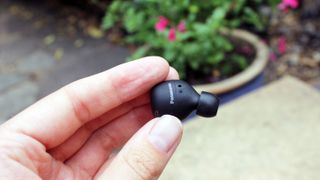 true wireless earbuds