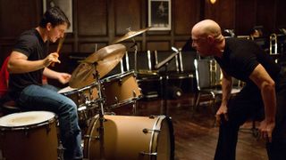 Andrew och hans lärare i Whiplash-filmen på Netflix.