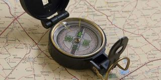 compass-north-100728-02