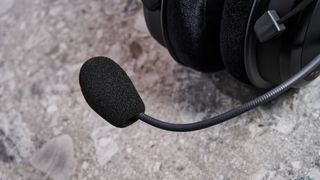 Close-up of Beyerdynamic MMX 300 Pro mic