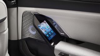 BMW i7 Theatre Screen