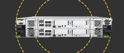 The Qsan XCubeNXT XN8126D on the ITPro background