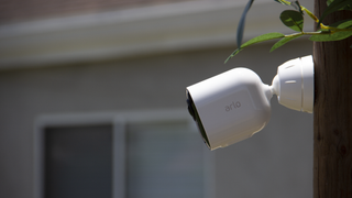 Arlo Ultra 2