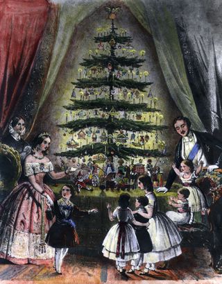 After the London Illustrated News published an image of Queen Victoria’s tree, the public eagerly sought to mimic the tradition.