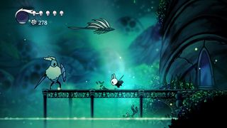 Hollow Knight screenshot of the Knight engaged in combat with a larger enemy, who is holding a shield and standing at the opposite end of a metal pier at the edge of a lake.