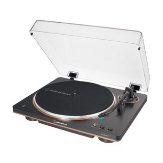 The Audio-Technica AT-LP70XBT turntable