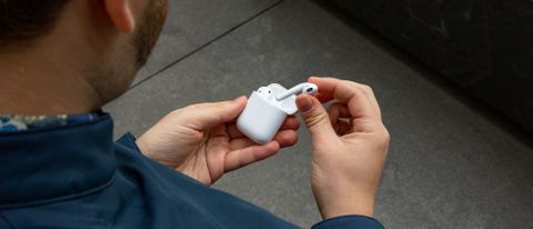 Apple AirPods