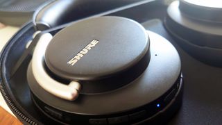 shure aonic 50