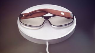 Possible Apple glasses