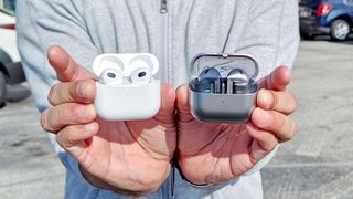 AirPods 3 vs Galaxy buds