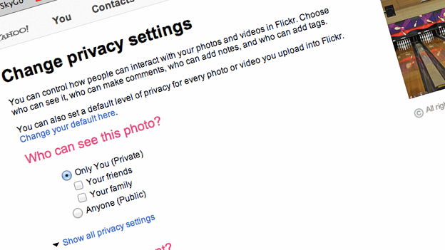 Yahoo sorry after Flickr exposes some users&#039; privates