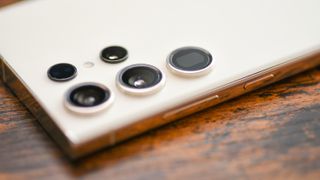 Samsung Galaxy S23 Ultra cameralenzen close-up