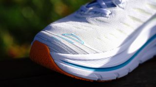 Hoka One One Bondi X