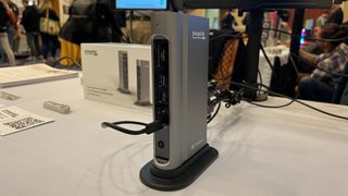 Plugable Quad-Monitor Thunderbolt Dock