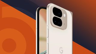 Google Pixel 9 Pro Fold mot en orange TechRadar-bakgrund.