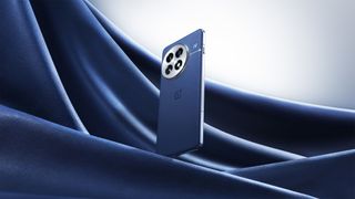 OnePlus 13 renders