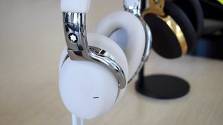 montblanc smart headphones