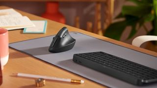 Logitech Lift vertical mouse