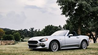 Fiat 124 Spider convertible