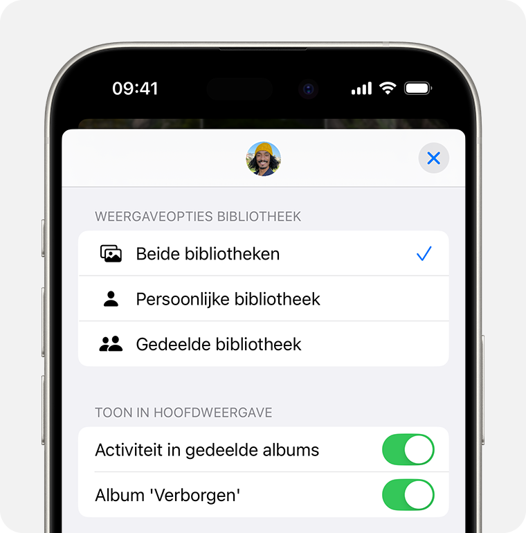 Een iPhone-scherm met 'Beide bibliotheken', 'Persoonlijke bibliotheek' en 'Gedeelde bibliotheek' bij 'Weergaveopties bibliotheek'.