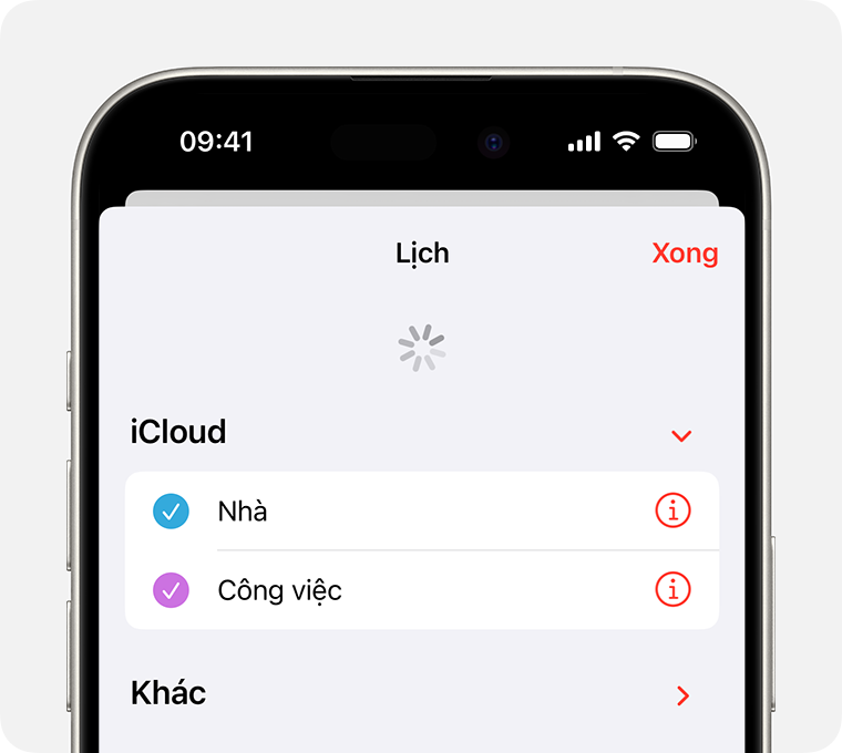 Màn hình iPhone hiển thị tab Lịch đang được làm mới.