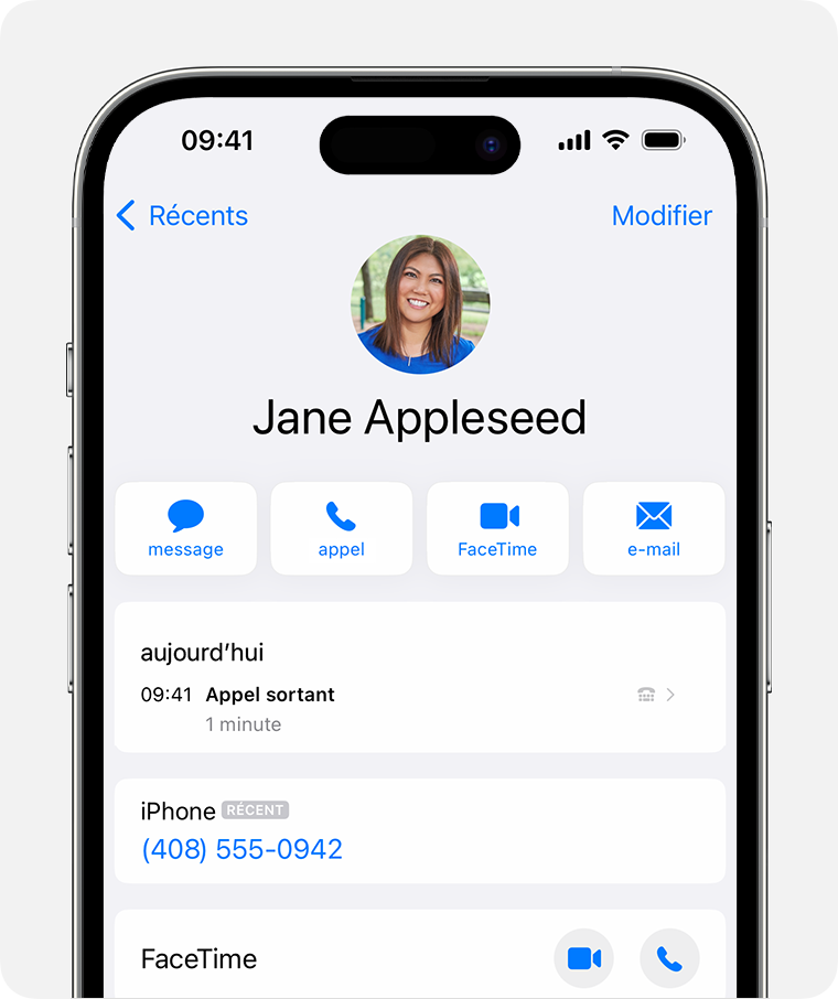 Écran d’iPhone affichant l’historique des appels associés à un contact