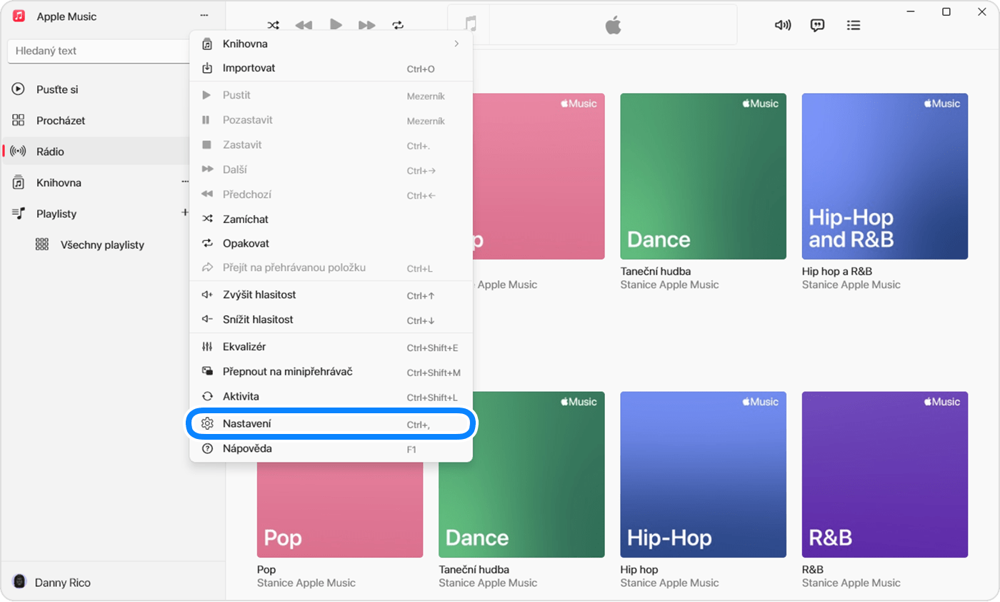 Aplikace Apple Music pro Windows zobrazující položku Nastavení v nabídce, která se zobrazí po kliknutí na akce bočního panelu.