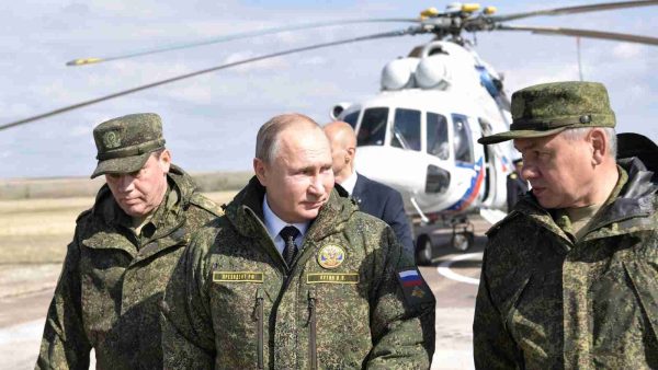 Photo: Russia's President Vladimir Putin, Defence Minister Sergei Shoigu and Chief of the General Staff of Russian Armed Forces Valery Gerasimov visit the firing range Donguz to oversee the military exercises known as "Centre-2019" in Orenburg Region, Russia September 20, 2019. Credit: Sputnik/Alexei Nikolsky/Kremlin via REUTERS