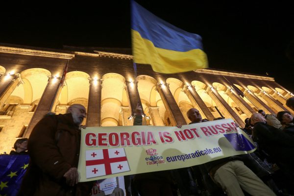 Photo: Protesters, including supporters of Georgia's opposition parties, hold a rally to dispute the result of a recent parliamentary election won by the ruling Georgian Dream party, in Tbilisi, Georgia October 28, 2024. Credit: REUTERS/Irakli Gedenidze