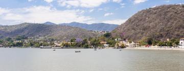 Hotels met Zwembaden in Chapala