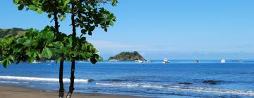 Hotéis na praia em Coco