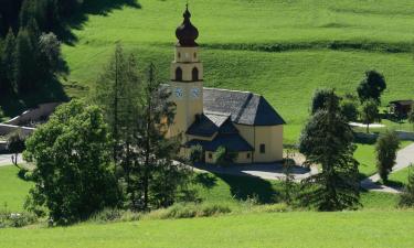 Hotels amb aparcament a Soraga