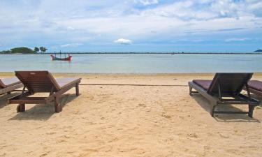 Chaweng Noi Plajı şehrindeki tatil köyleri