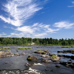 Драммонвіль 9 готелів з парковкою