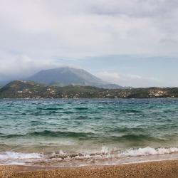 Lago Vouliagmenis 4 hotéis na praia