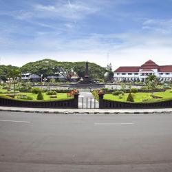 Malang 30 villa