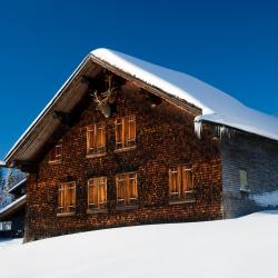 La Tania Poceni hoteli (9)