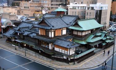 โรงแรมในDogo Hot Spring