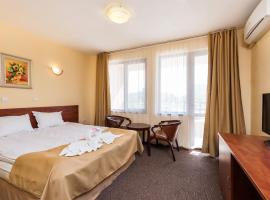 Avenue Hotel, hotel u gradu Burgas