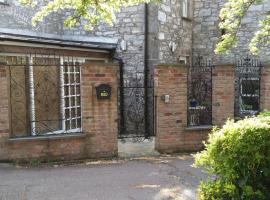 Historic Hideaway in Cork City Centre, готель у Корку