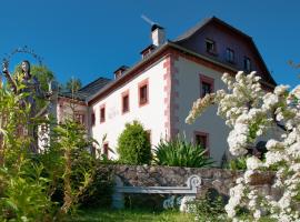 Resla Residence I, II,, hotel en Banská Štiavnica