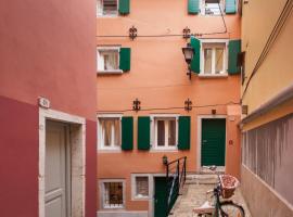 Apartments and Rooms Hey Rovinj, hótel í Rovinj