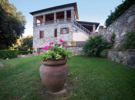 Il Castagno Toscana, hotel di Campiglia Marittima