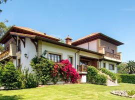 Hotel Posada La Robleda: Arnuero'da bir otel