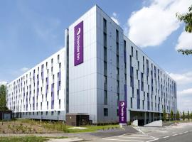 Premier Inn Heathrow Airport Terminal 4, hotel em Hillingdon