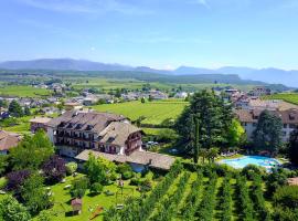 Angerburg Blumenhotel, hotel a Appiano sulla Strada del Vino