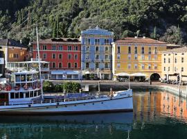 Hotel Europa - Skypool & Panorama, viešbutis mieste Riva del Garda