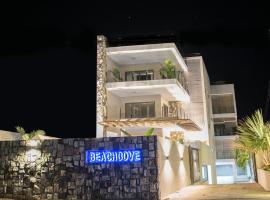 Beachcove Apartment 2, hotel in Pereybere