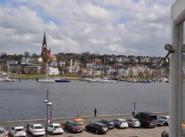 Hafenblick vom Kapitänshaus, hotel a Flensburg